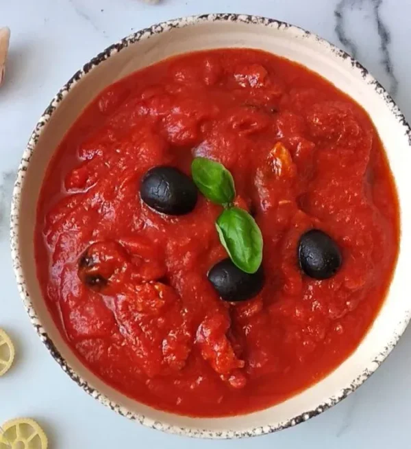 My Tortellini - Product - Sauces - Tuna & Olives